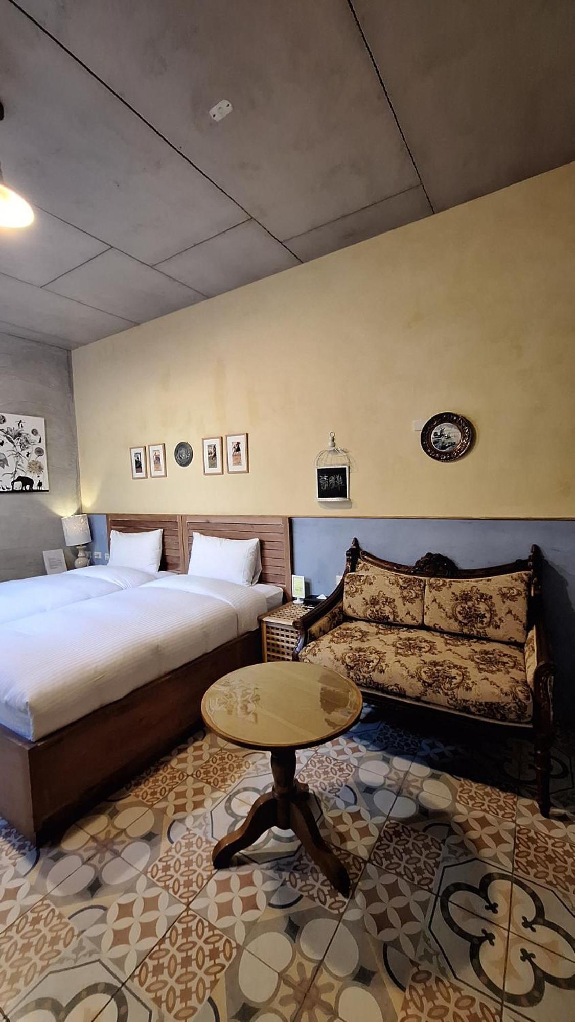 仁爱乡麋鹿遇见松鼠住宿加早餐旅馆 外观 照片